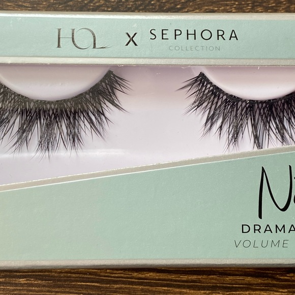 House of Lashes x Sephora | Natalia Dramatic Volume Mink False Eyelashes NWT - Picture 3 of 6